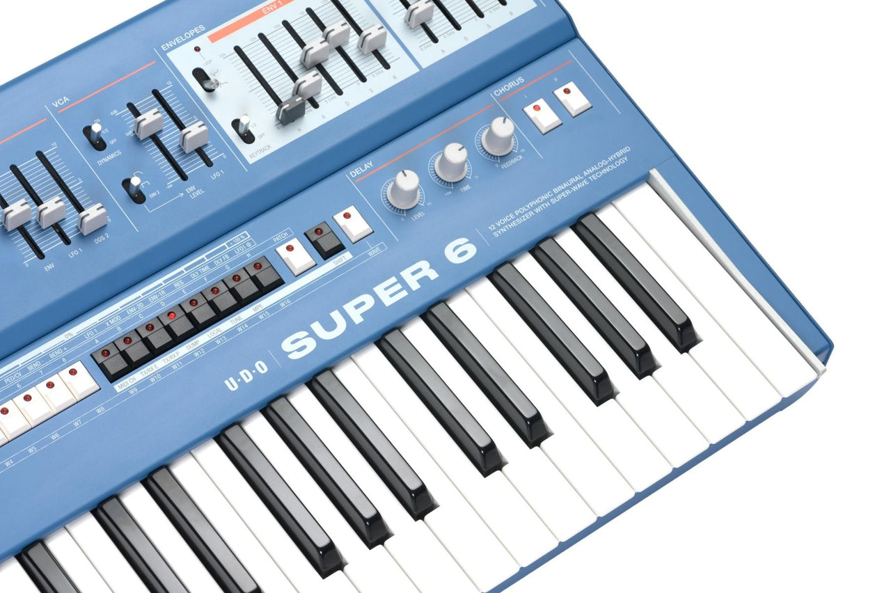 Udo Audio Super 6 Keyboard Blue 12-Voice Binaural Analog-Hybrid Synthesizer
